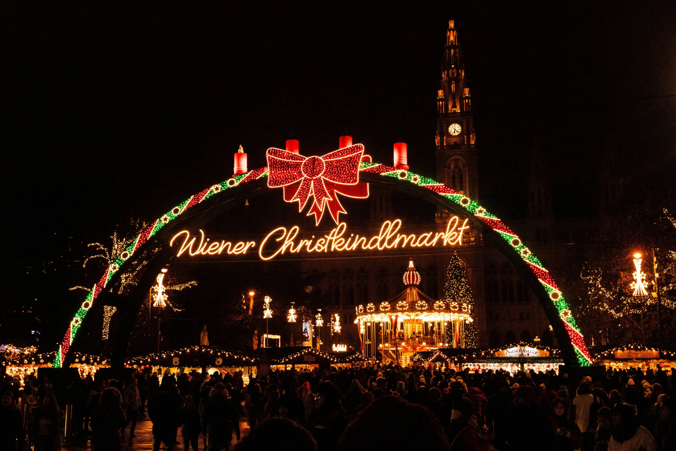 Christmas Markets in Europe: Which Cities Are Worth Planning a Trip Around 1 Europe Christmas market trip